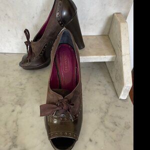 COACH Claudine Peep Toe Lace-Up Platform Heels Vintage 6B